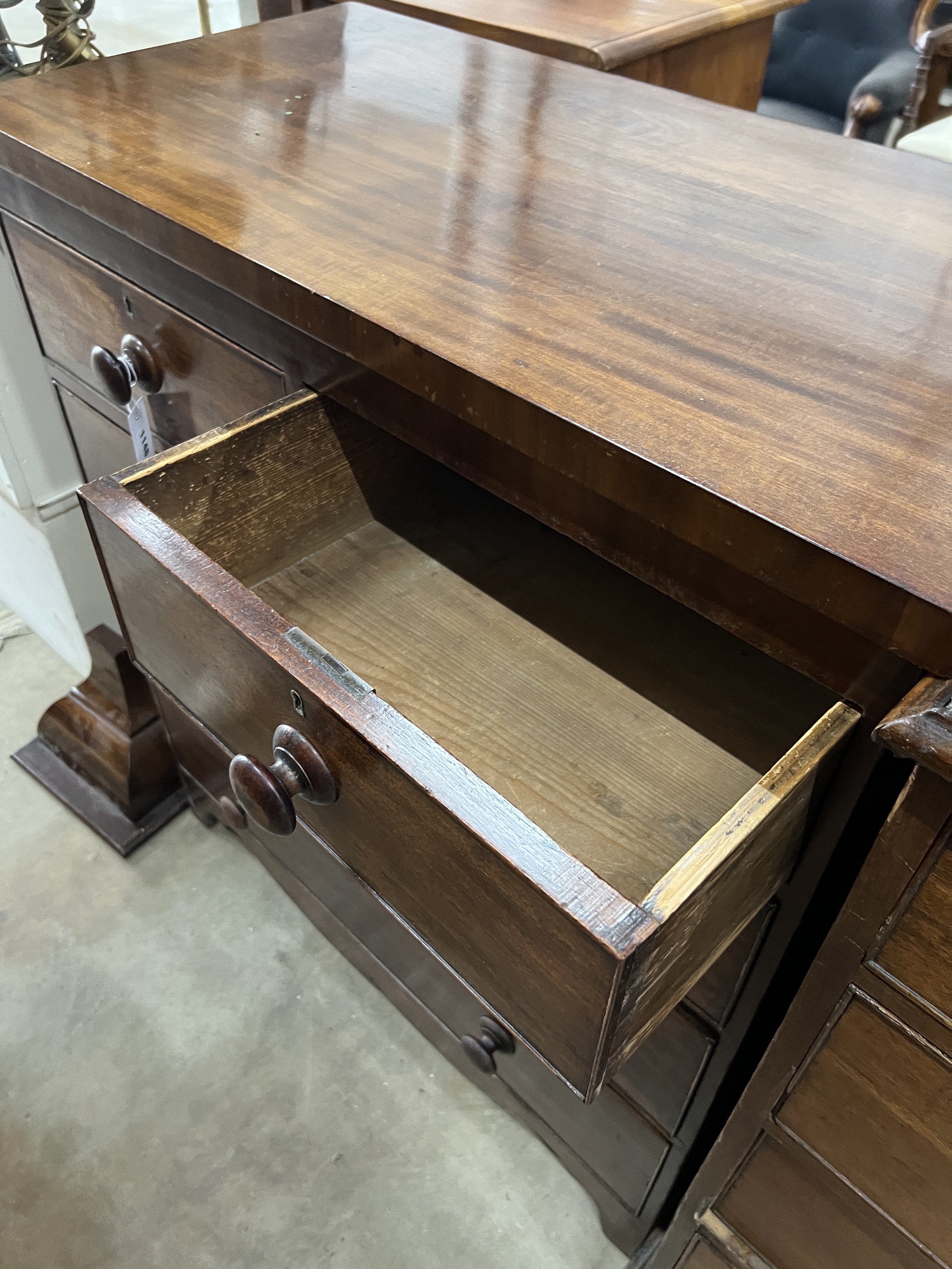 A Regency mahogany five drawer chest, width 91cm, depth 47cm, height 104cm